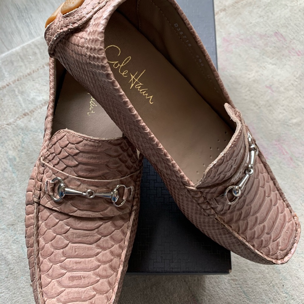 Cole Haan loafers Sz.9.5